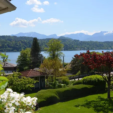 Gaestehaus Astrid Bed & Breakfast Techelsberg