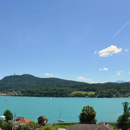 Gaestehaus Astrid Bed & Breakfast